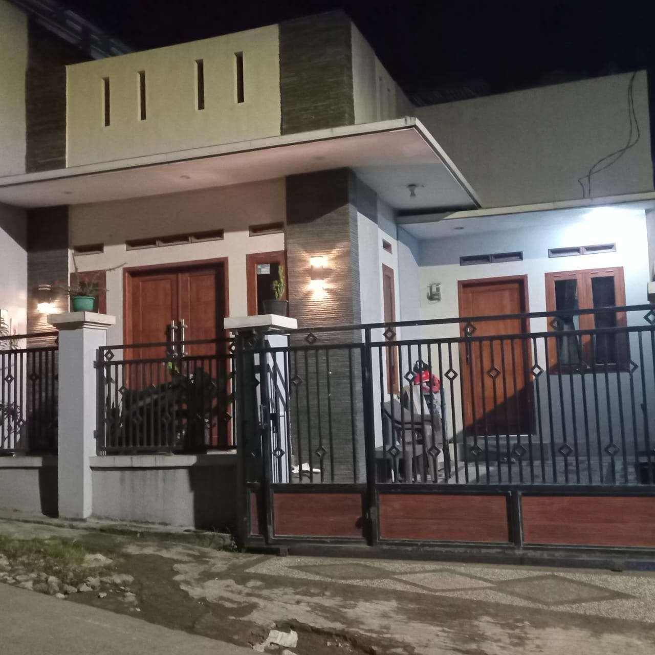 Foto Utama