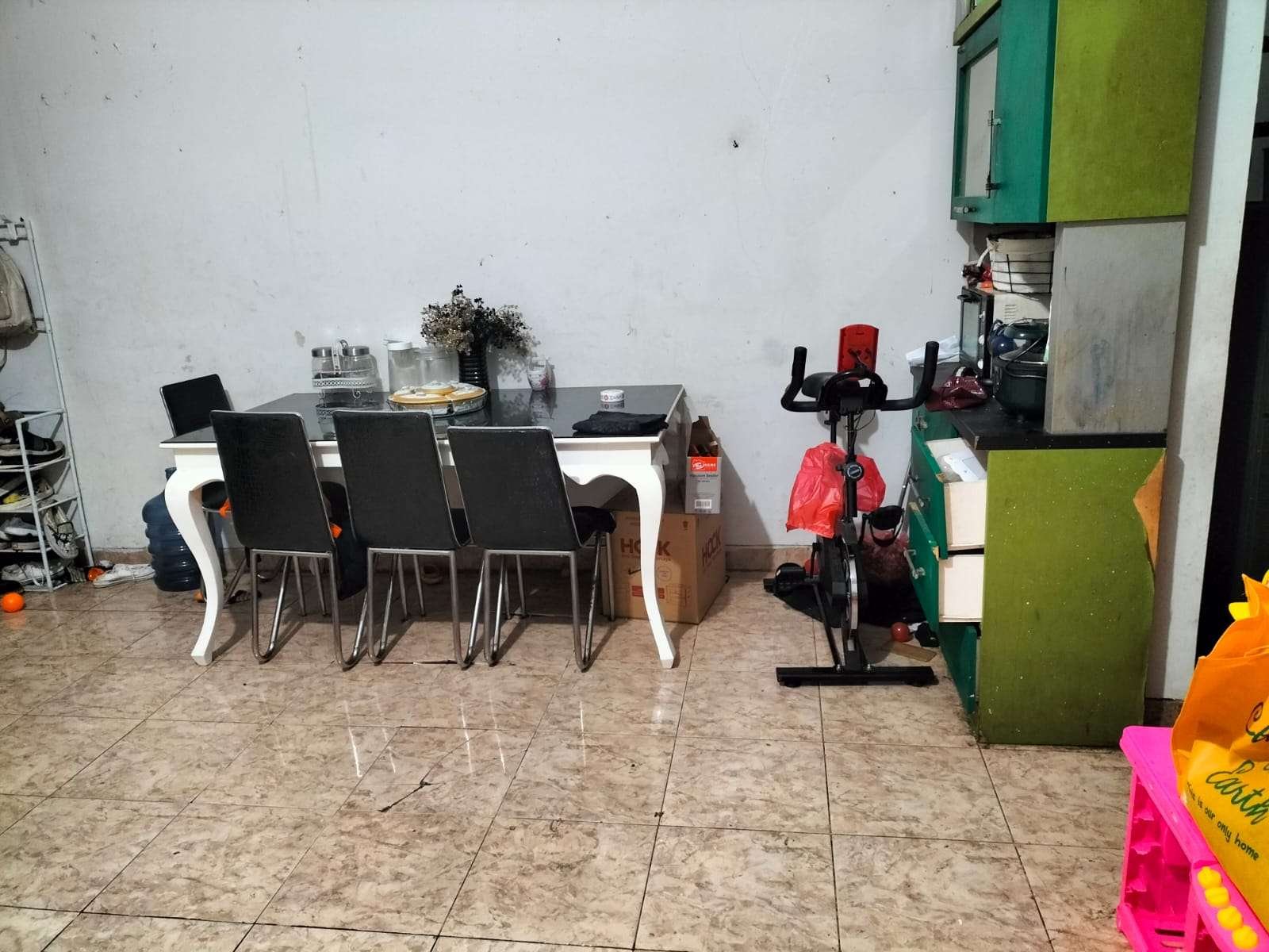 Foto Utama