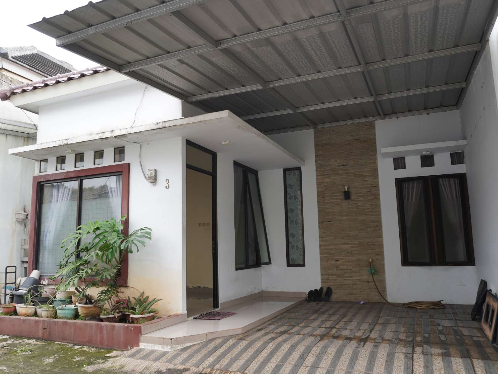Rumah Siap Huni di Ganceng, Lokasi Strategis