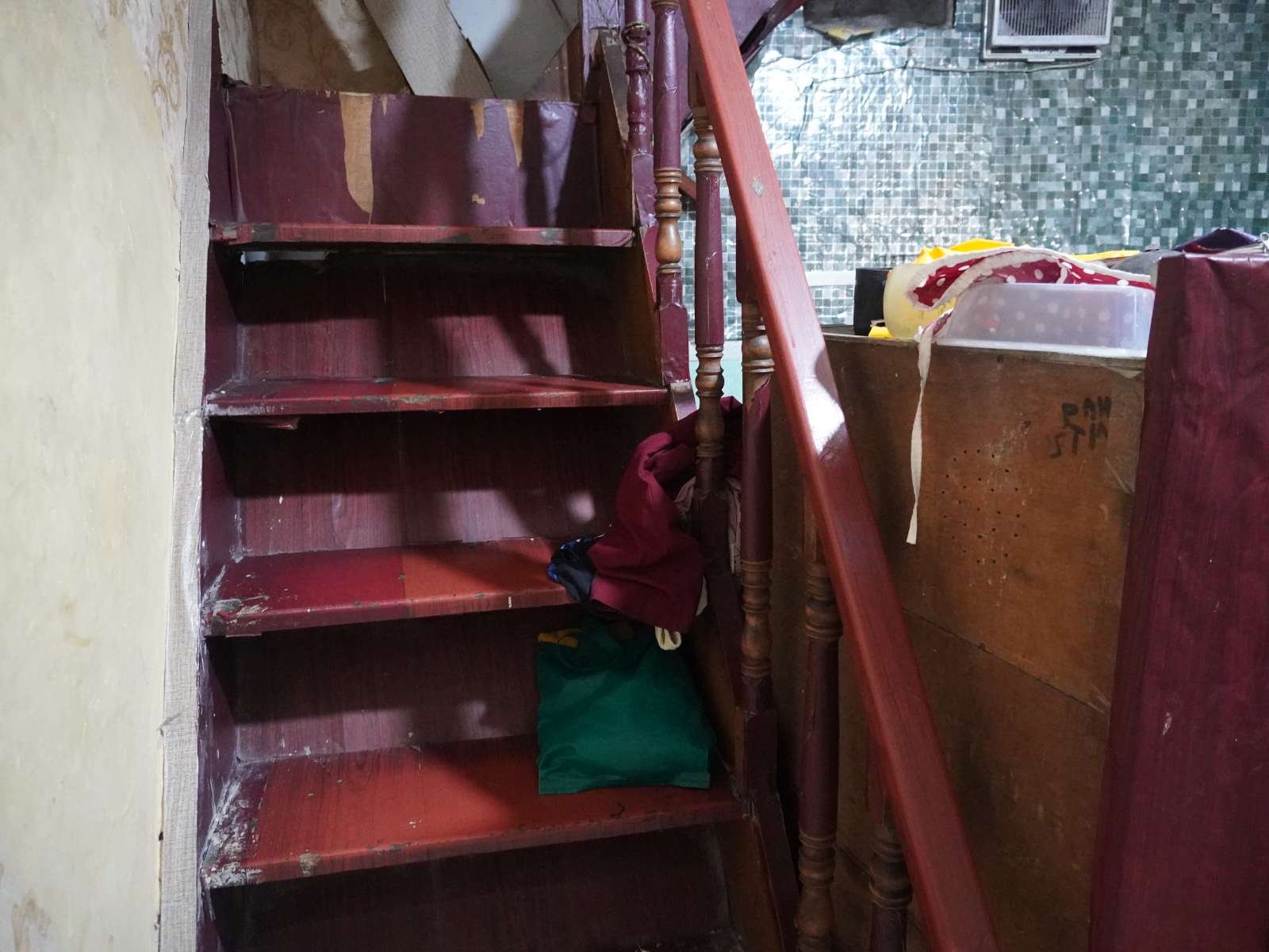 Foto Utama
