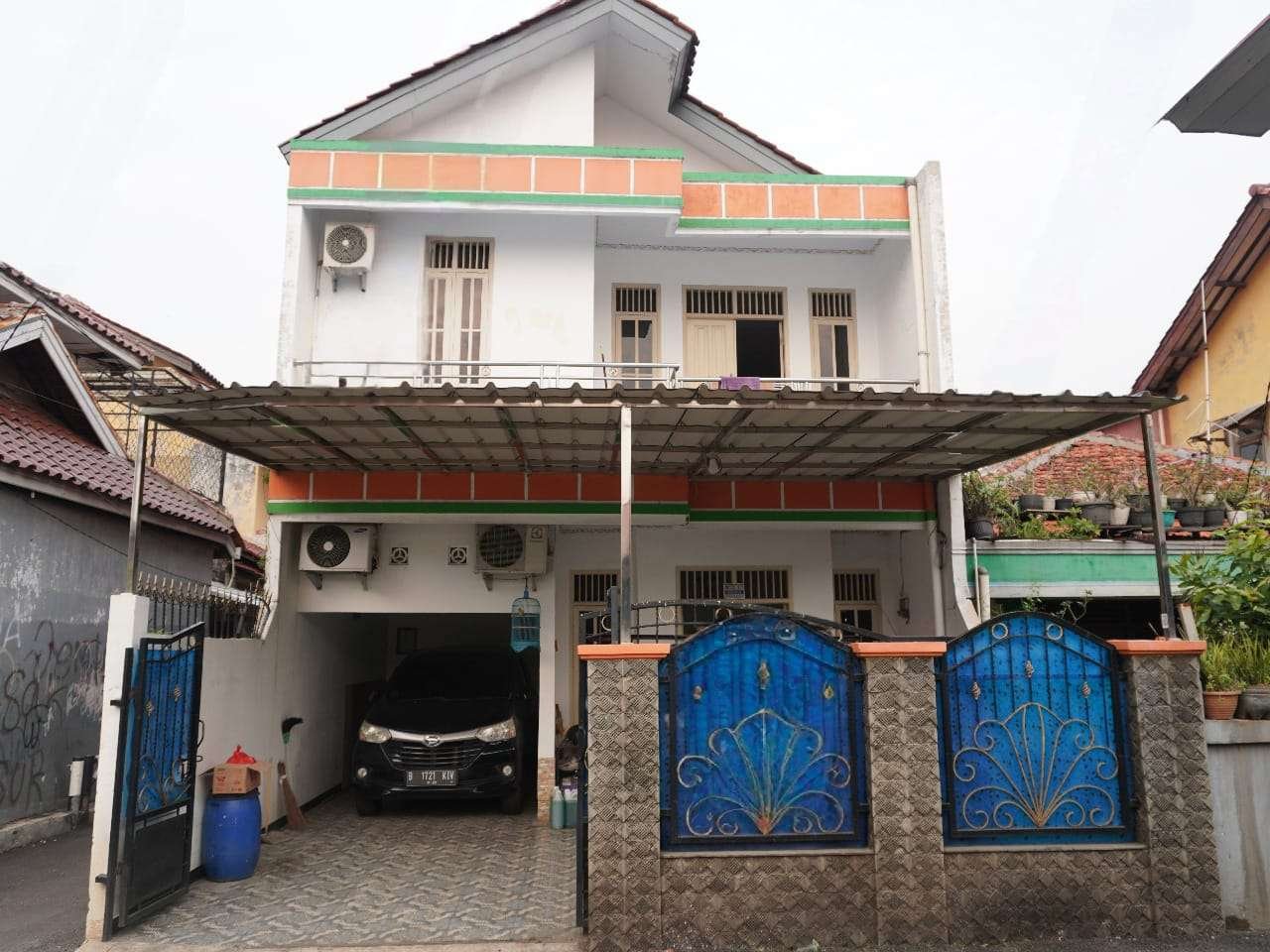 Rumah Strategis Di Cijantung Siap Huni