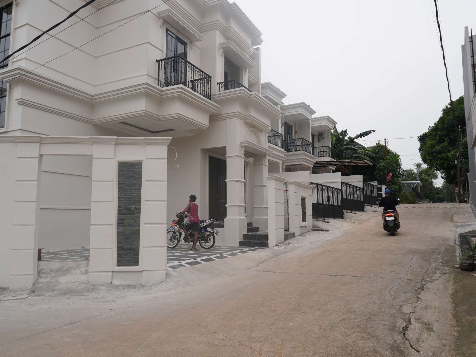 Take over Rumah Siap Huni Kalimulya Strategis GDC Depok