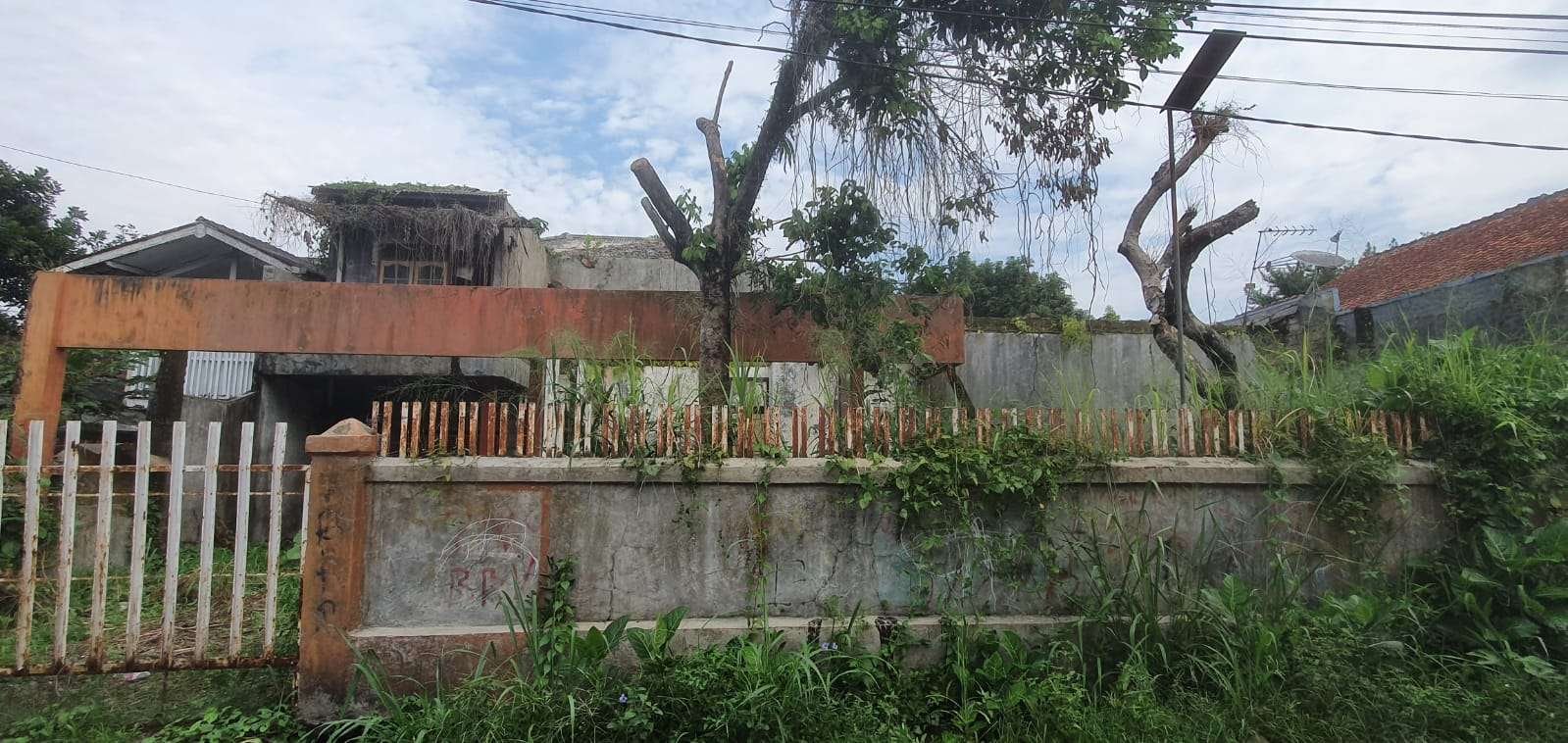 Foto Utama