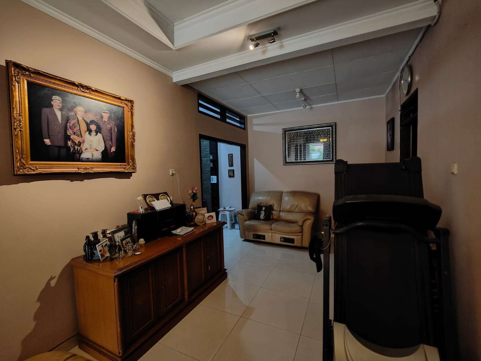 Foto Utama