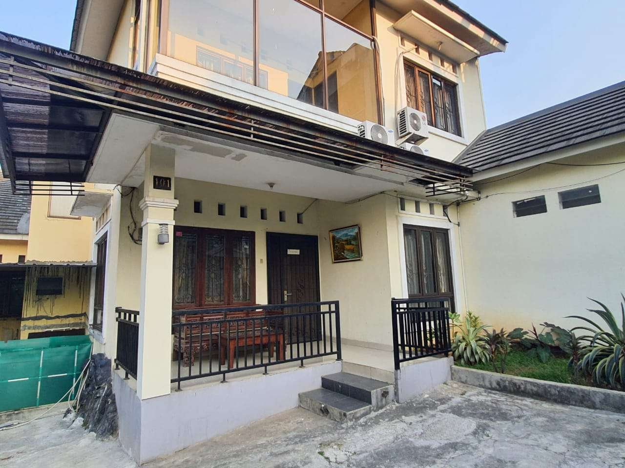 Foto Utama