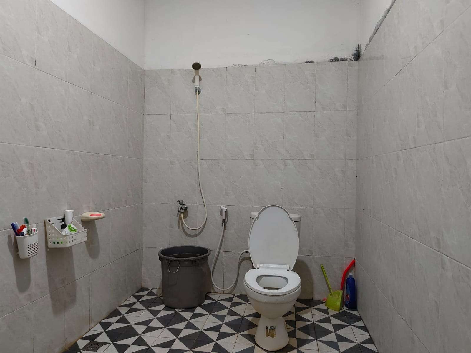 Foto Utama
