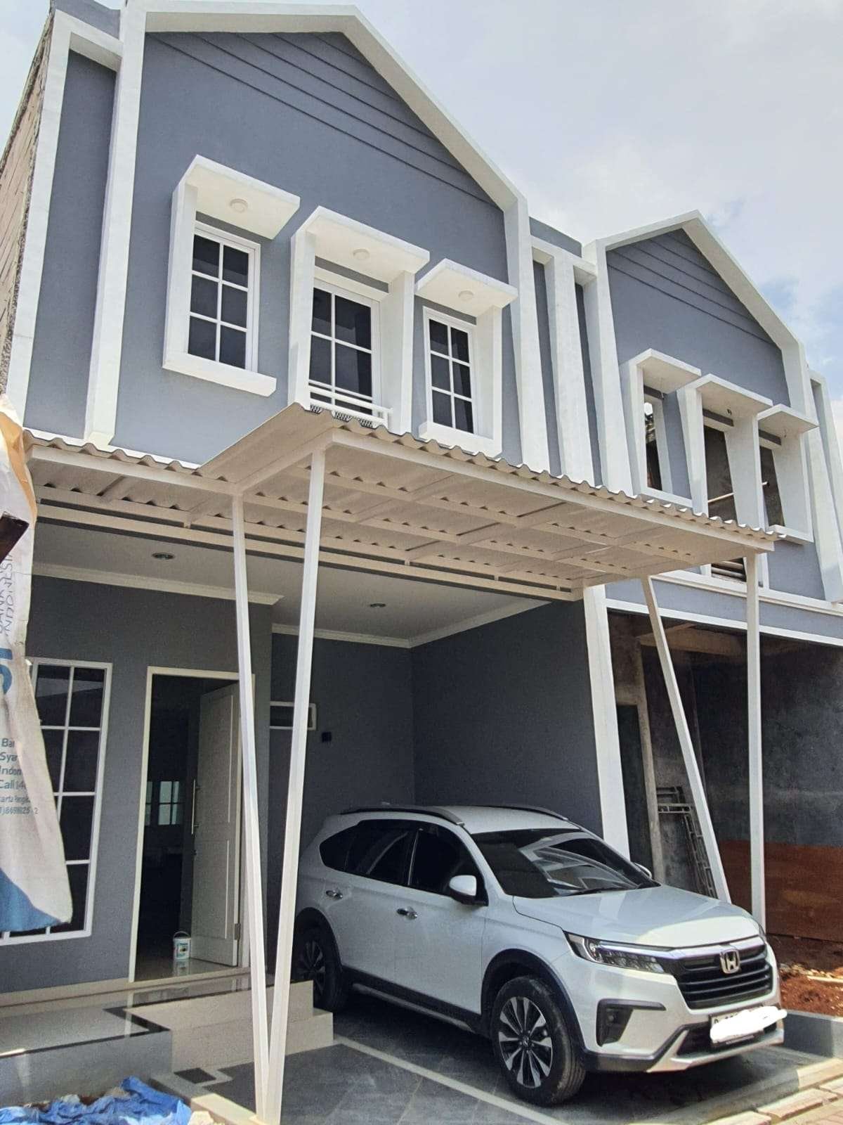 Rumah Cluster 2 Lantai Dekat Pintu Tol Jatiwarna