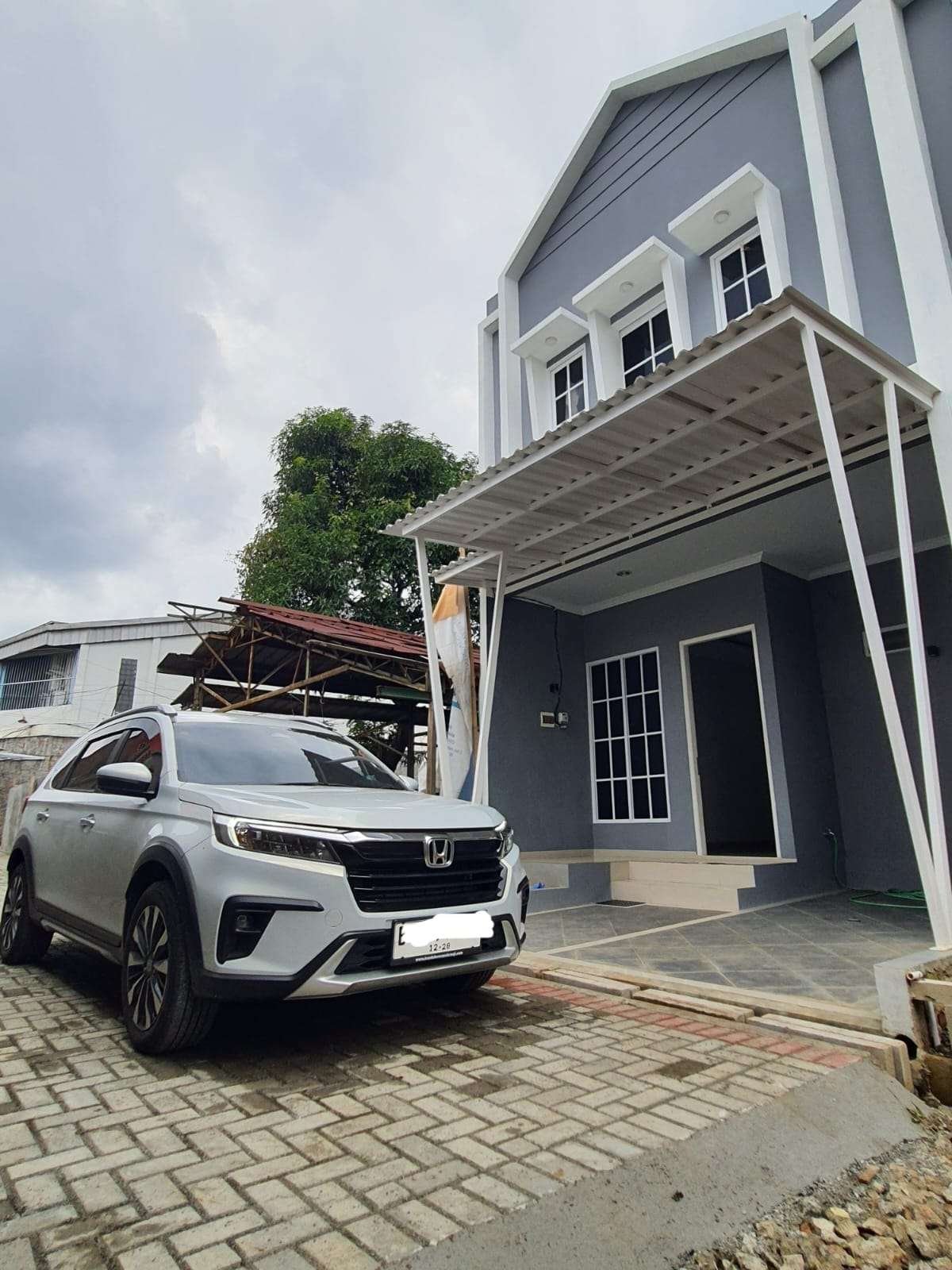Foto Utama