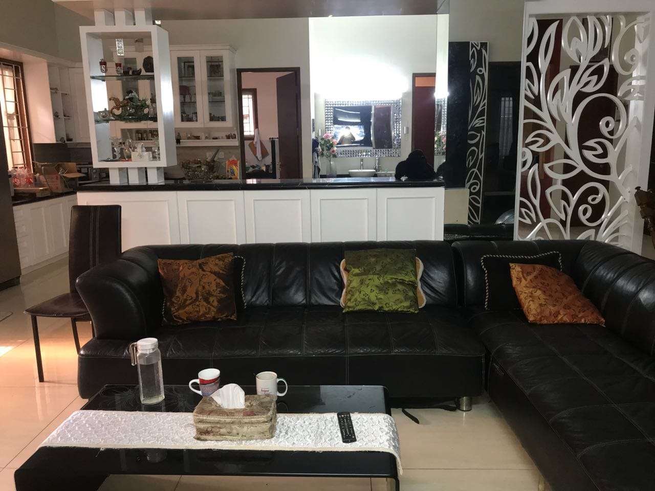 Foto Utama