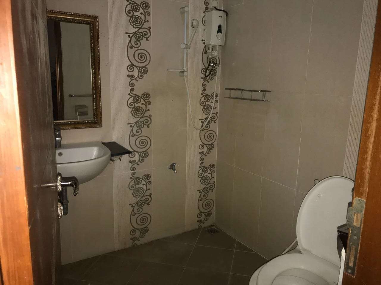 Foto Utama