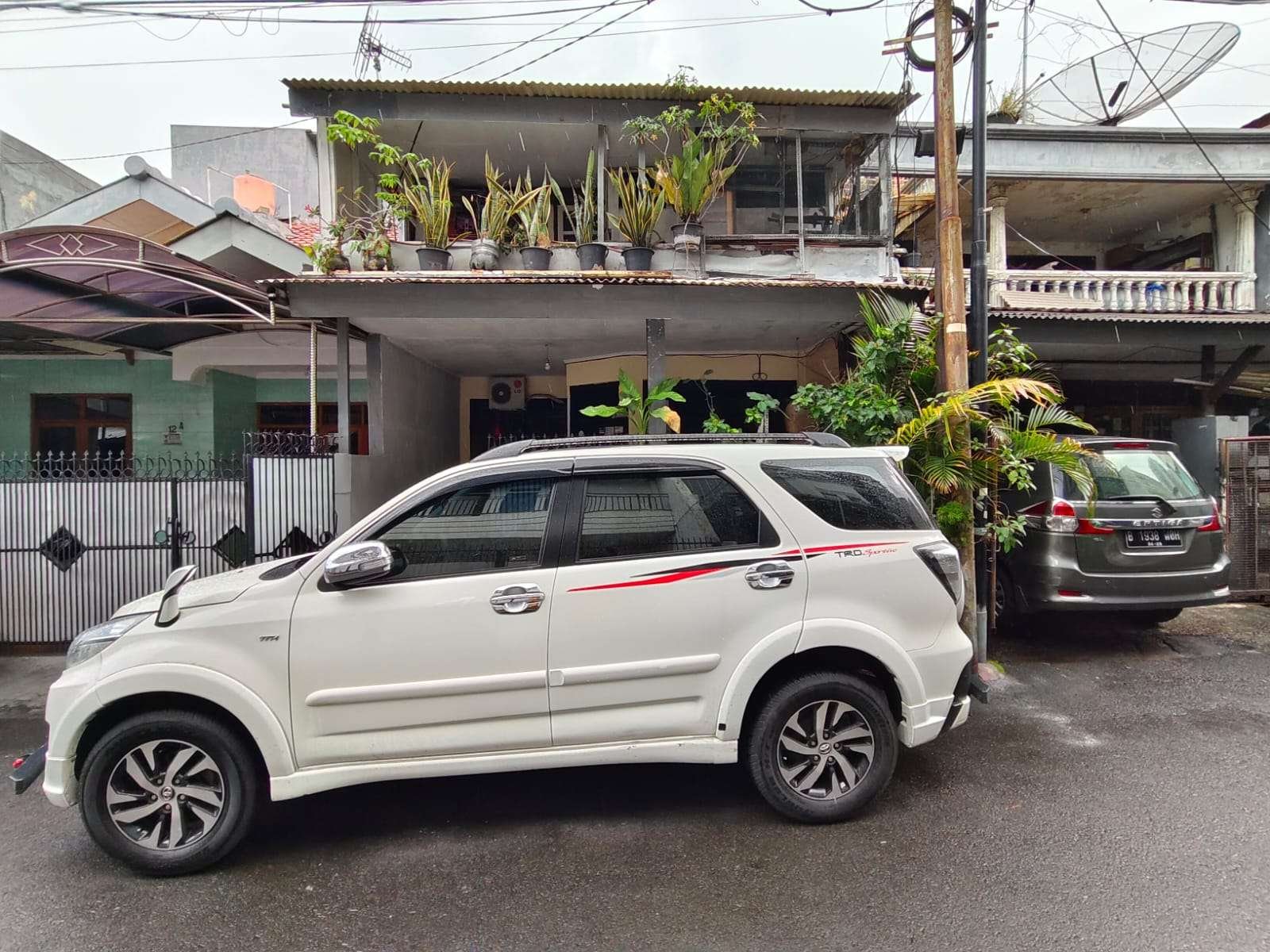 Foto Utama