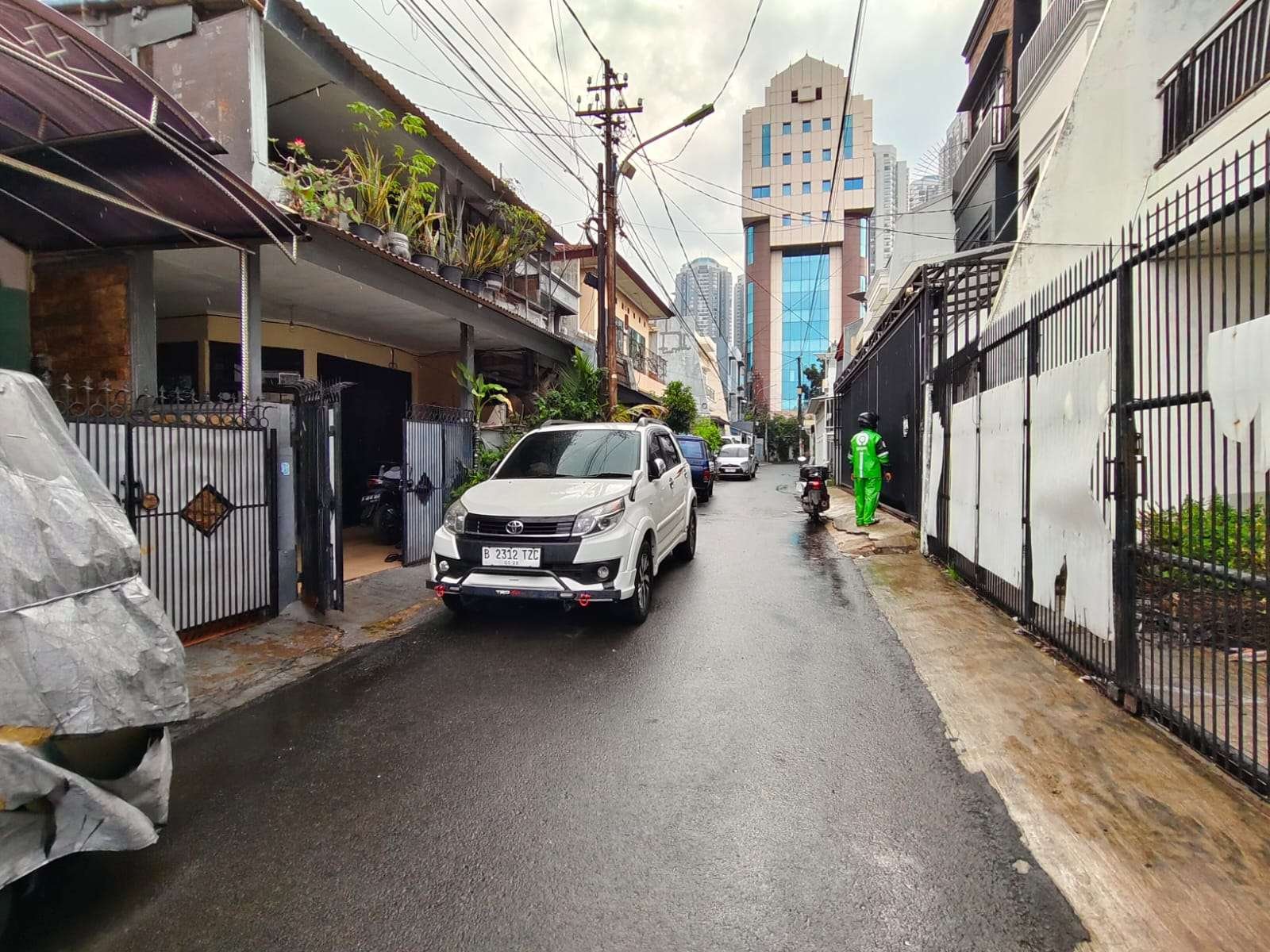 Foto Utama