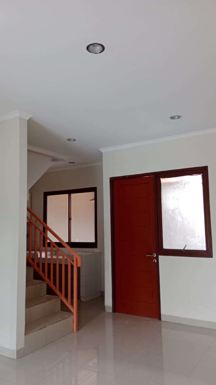 Foto Utama