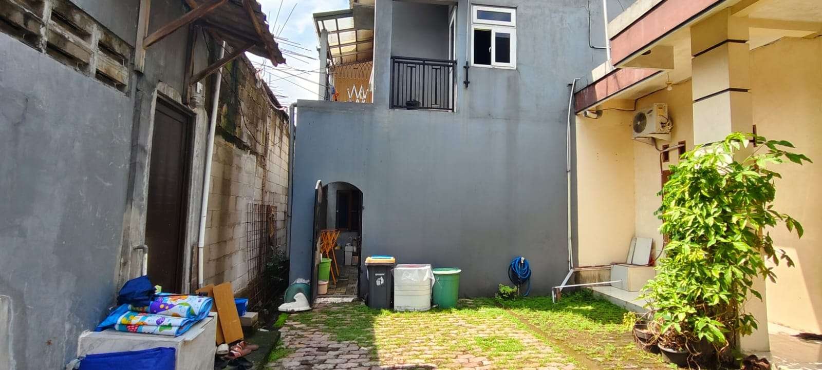 Foto Utama