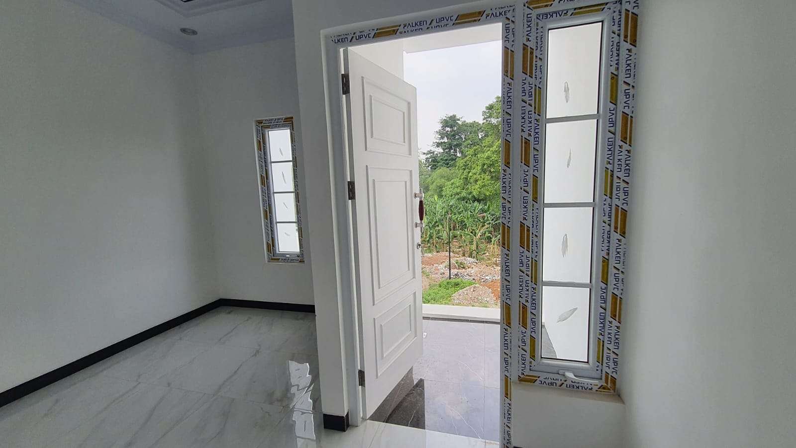 Foto Utama