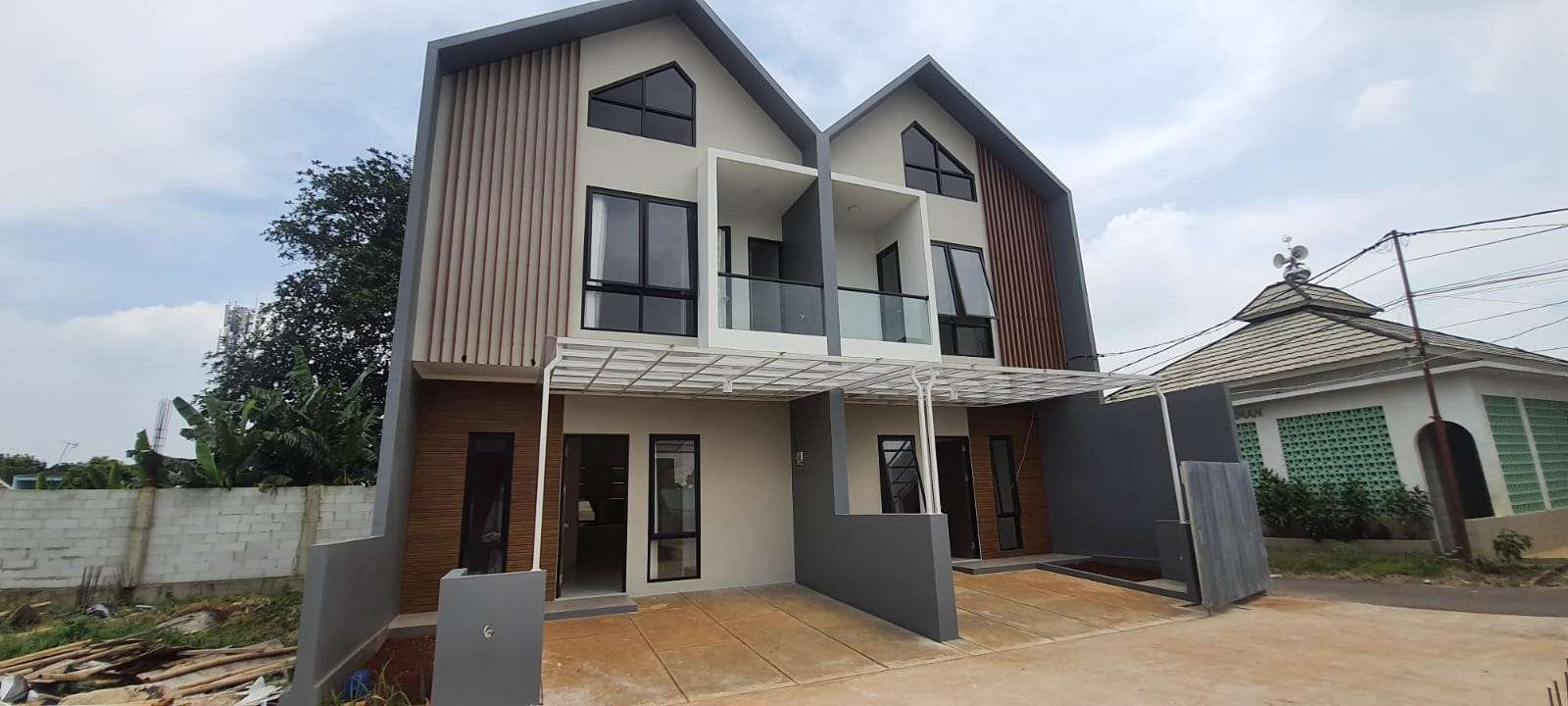 Rumah 2 Lantai Di Pancoran Mas Depok, bisa KPR
