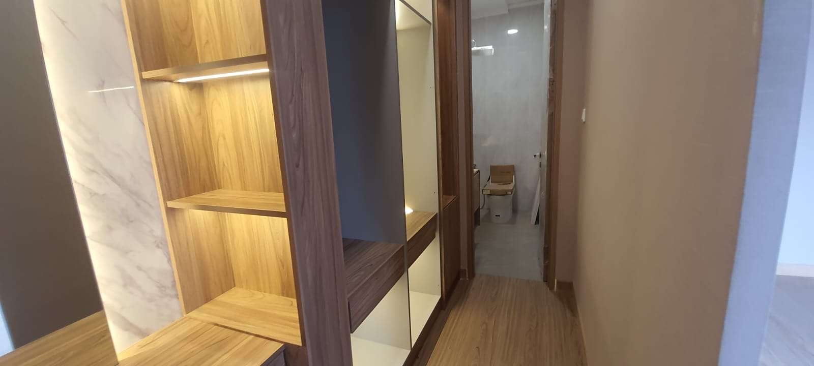 Foto Utama