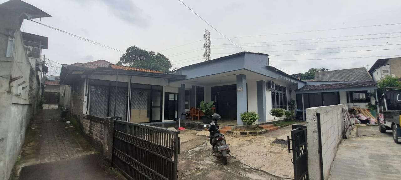 Rumah Hitung Tanah Di Lubang Buaya Jakarta Timur