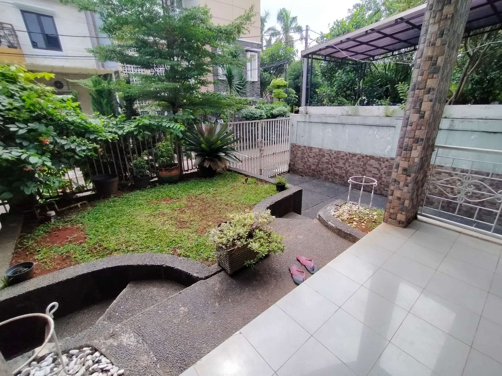 Foto Utama