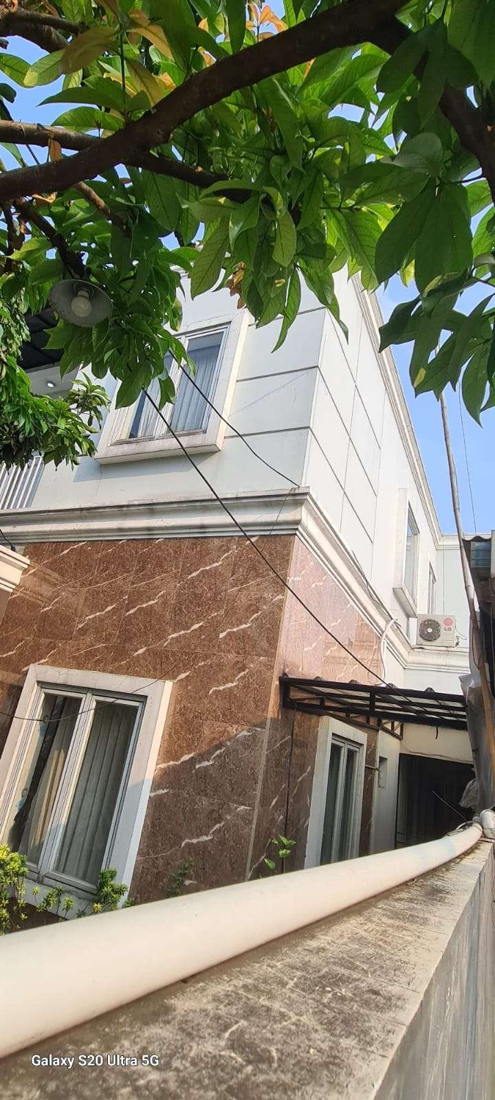 Foto Utama