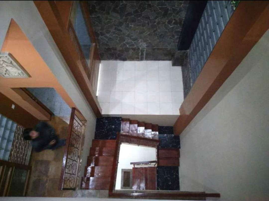 Foto Utama