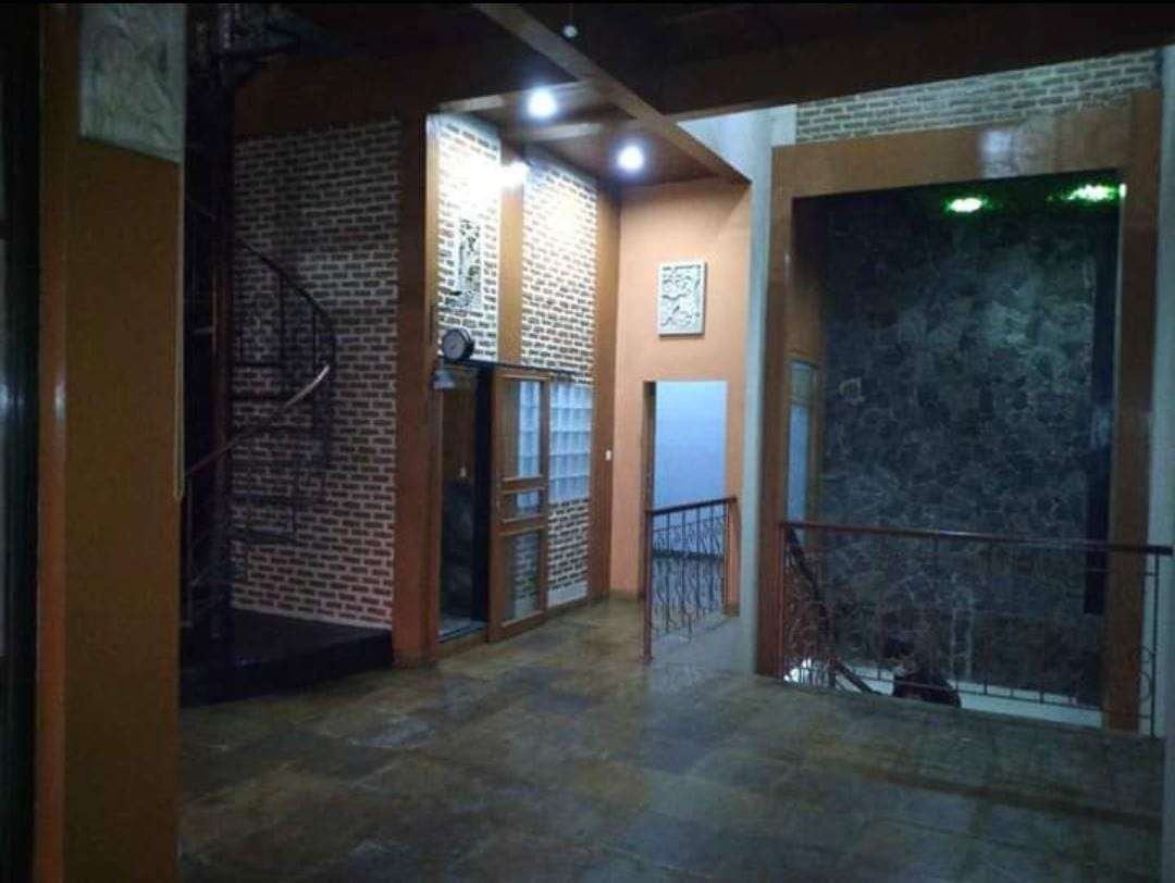 Foto Utama