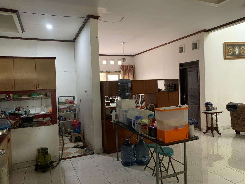 Foto Utama