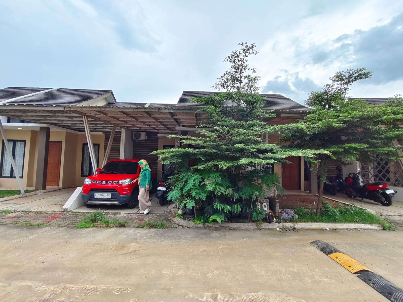 Rumah Dekat Jln.tegar Beriman Pemda Cibinong, bogor