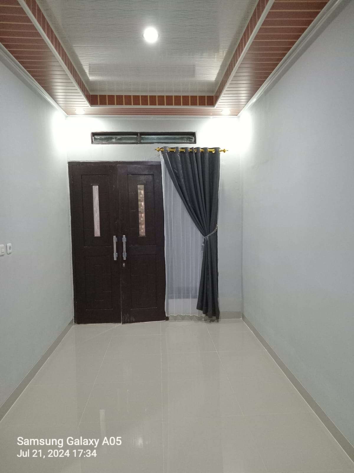 Foto Utama