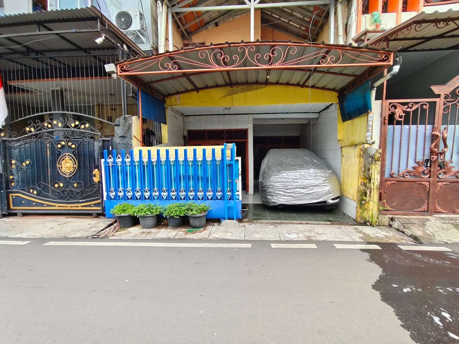 Foto Utama