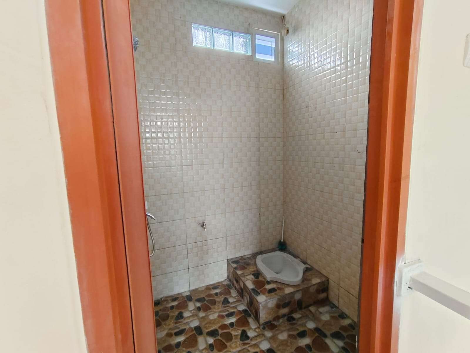Foto Utama