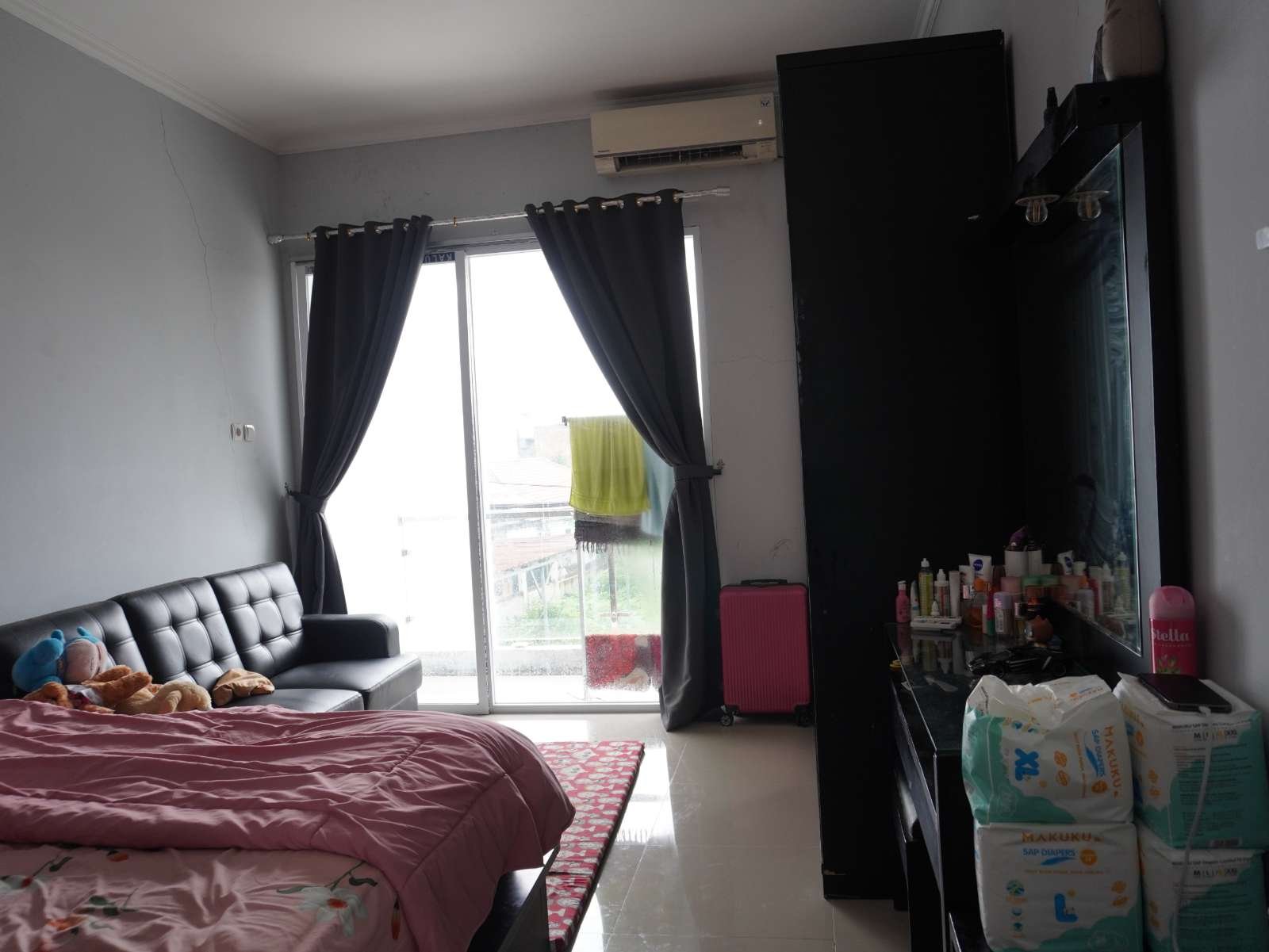 Foto Utama