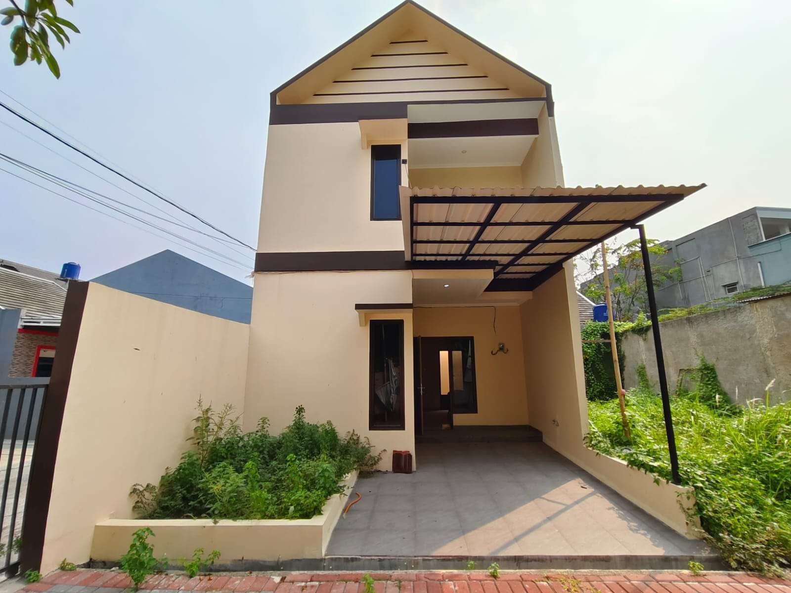 Rumah 2 Lantai Di Lubang Buaya, bisa Kpr