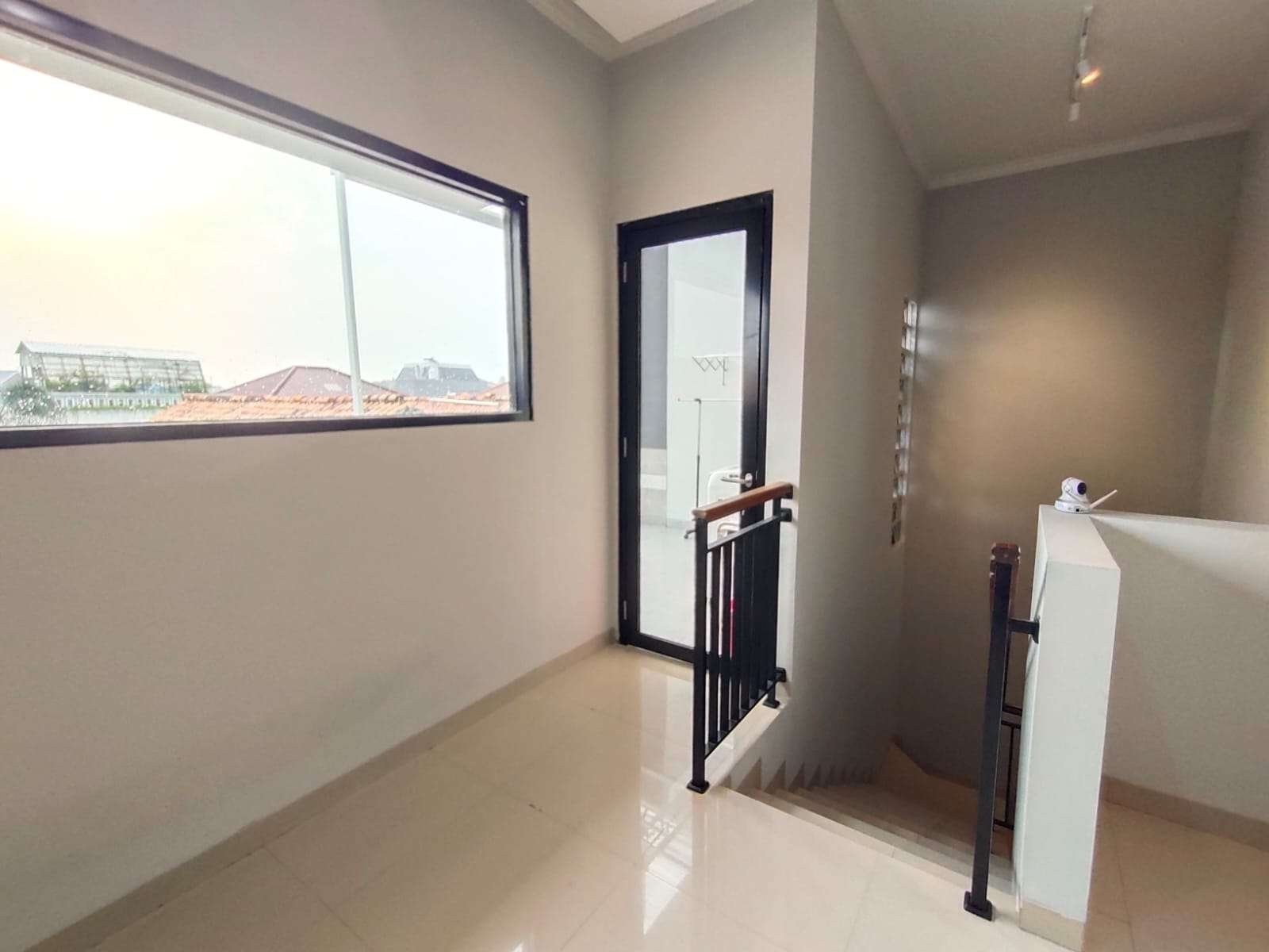 Foto Utama