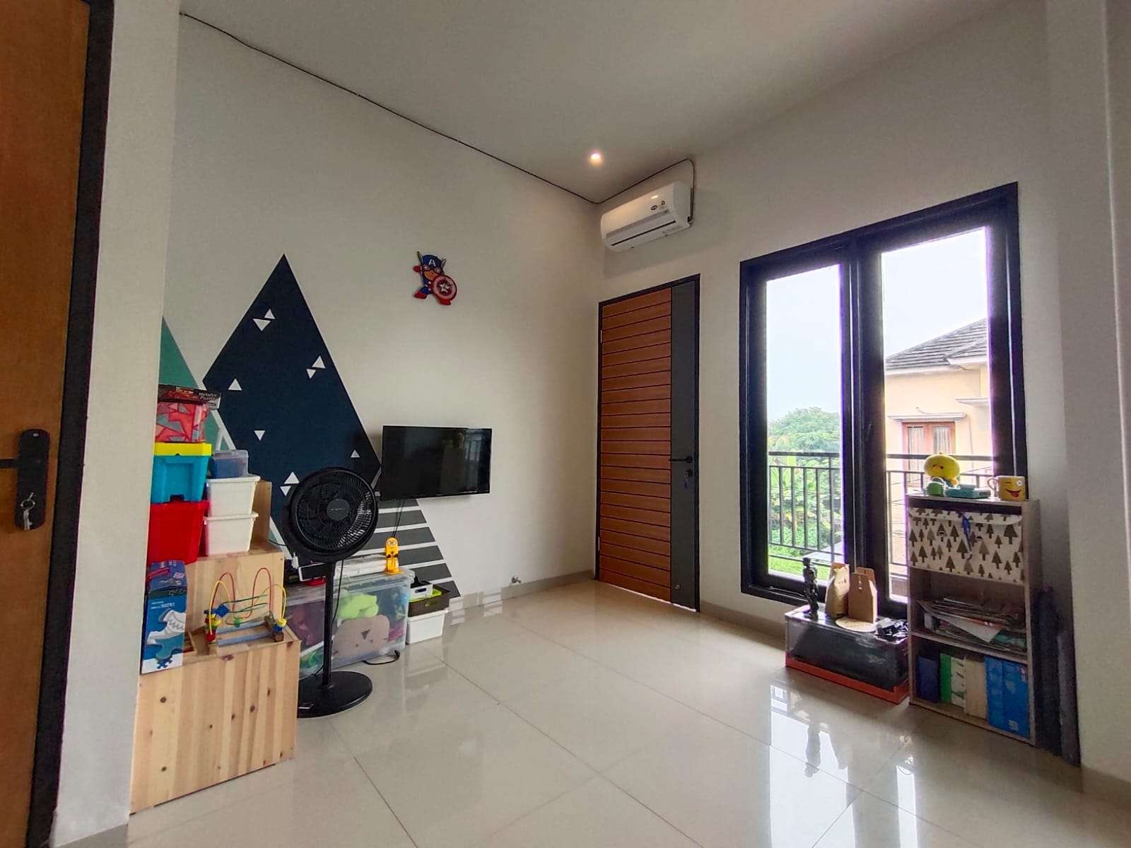 Foto Utama