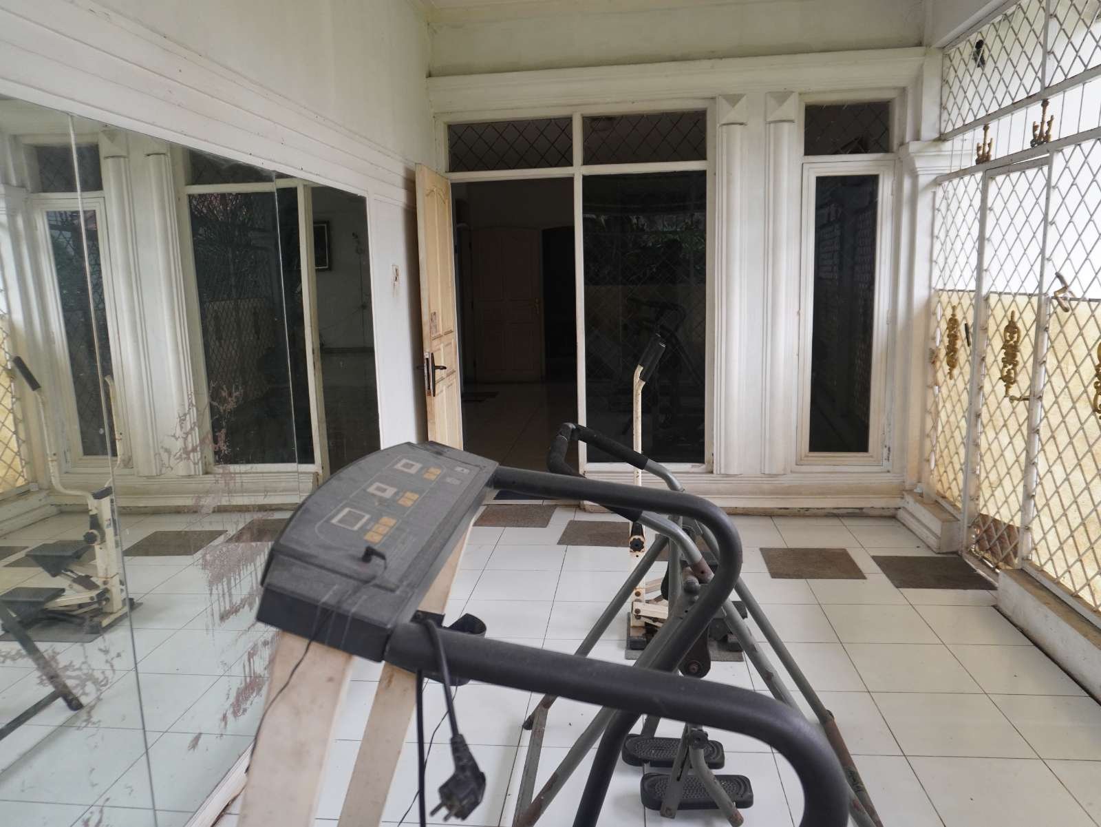 Foto Utama