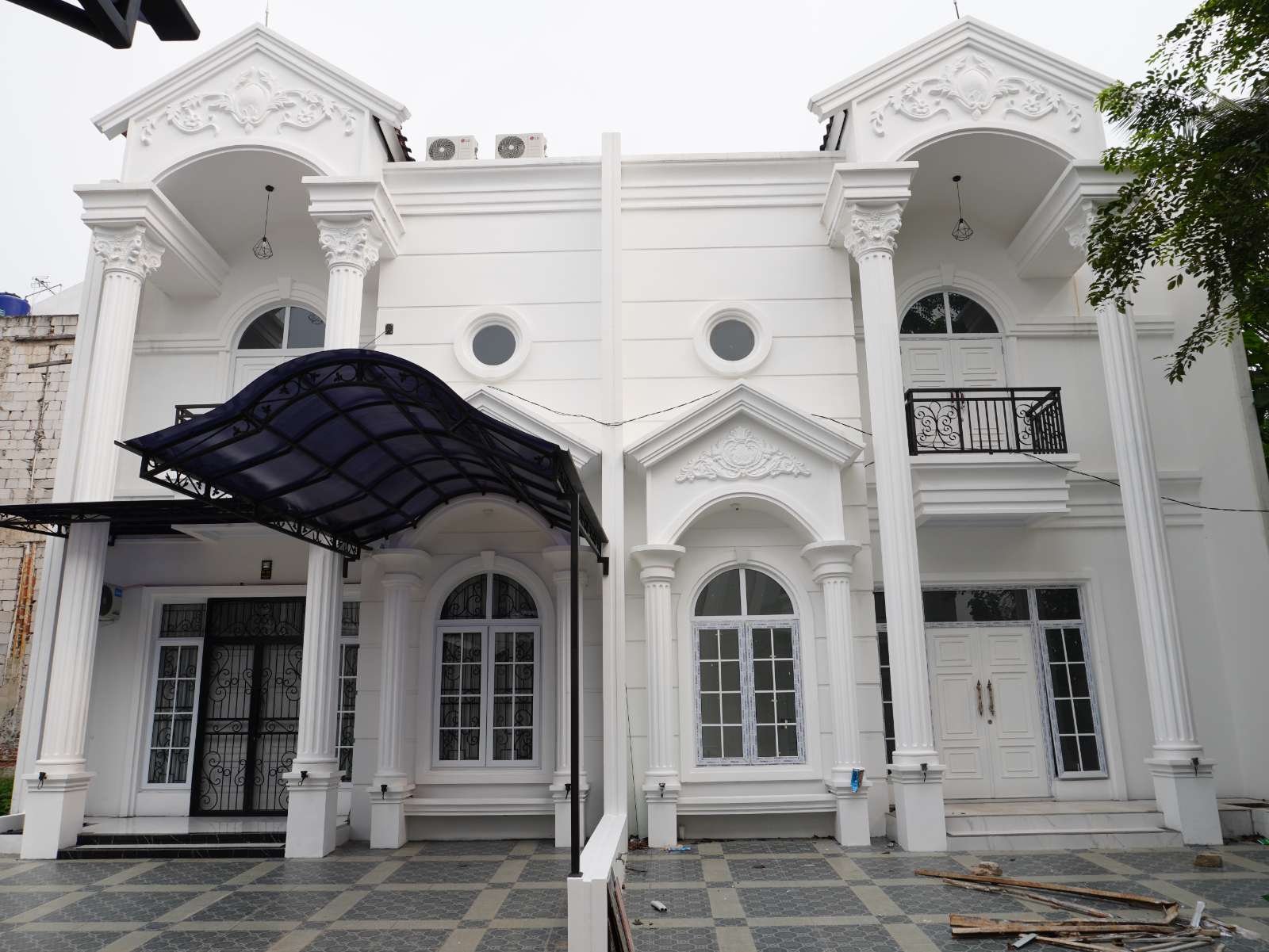 Foto Utama