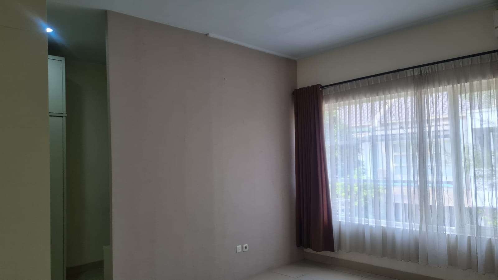 Foto Utama