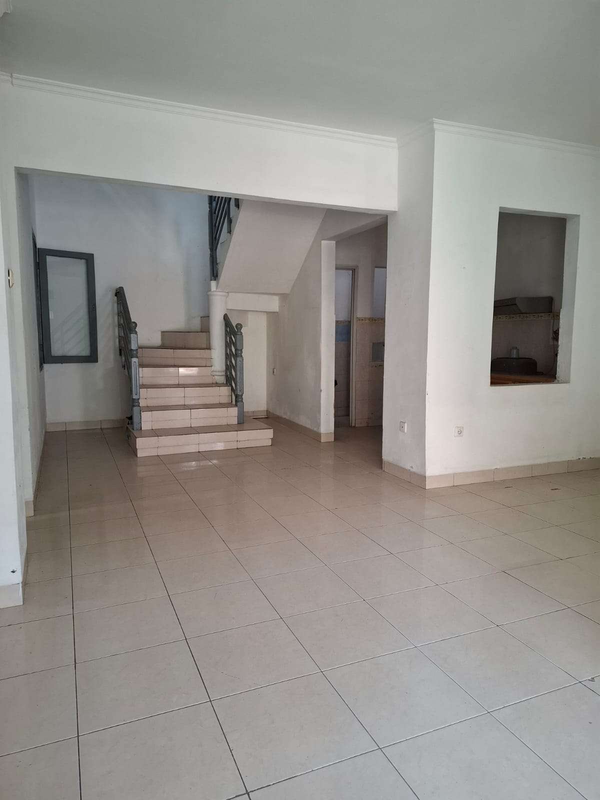 Rumah Murah 2 Lantai Di Komplek The Address Cibubur
