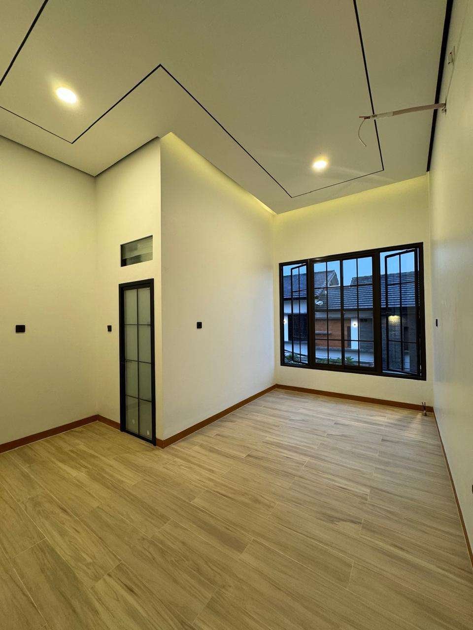 Rumah Full Furnished Dalam Komplek Pondok Cabe Strategis