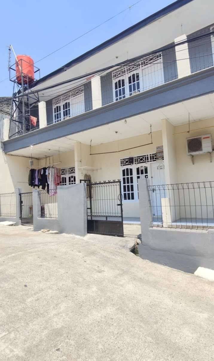 Rumah Kosan 8 Pintu Di Ciracas Jakarta Timur