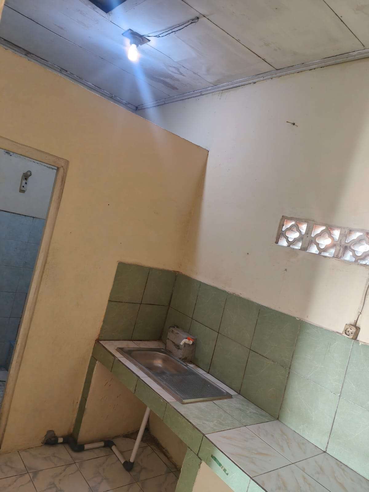 Foto Utama