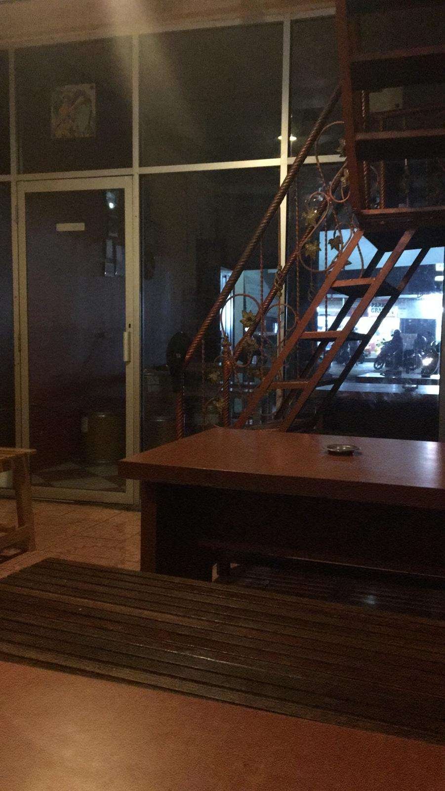 Foto Utama