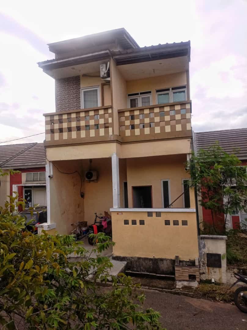 Rumah 2 Lantai Full Furnish Di Komplek Citra Indah City