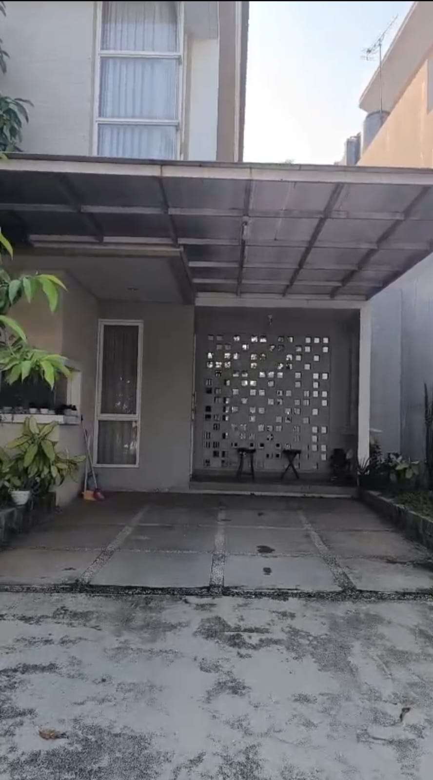 Foto Utama
