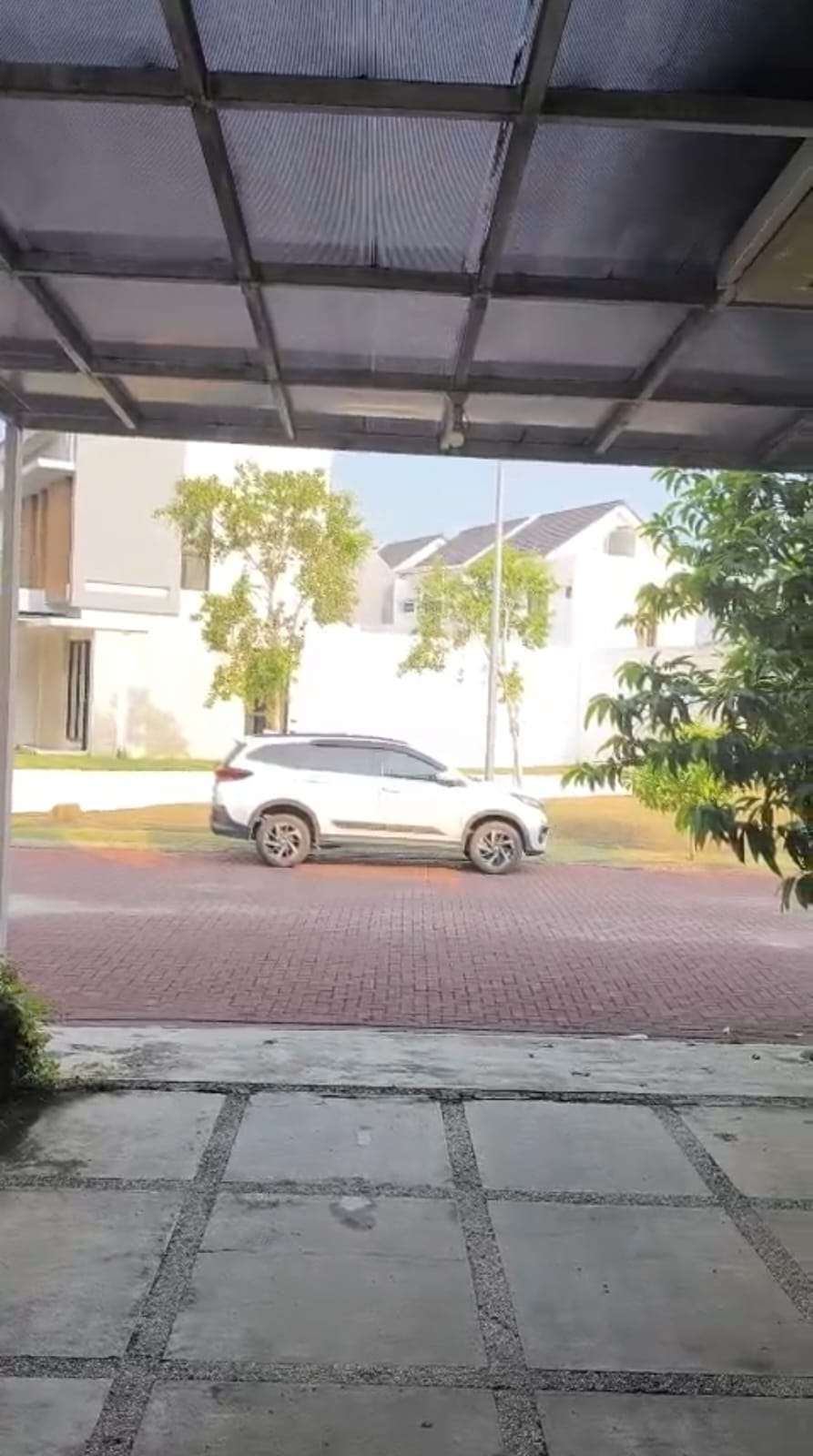 Foto Utama