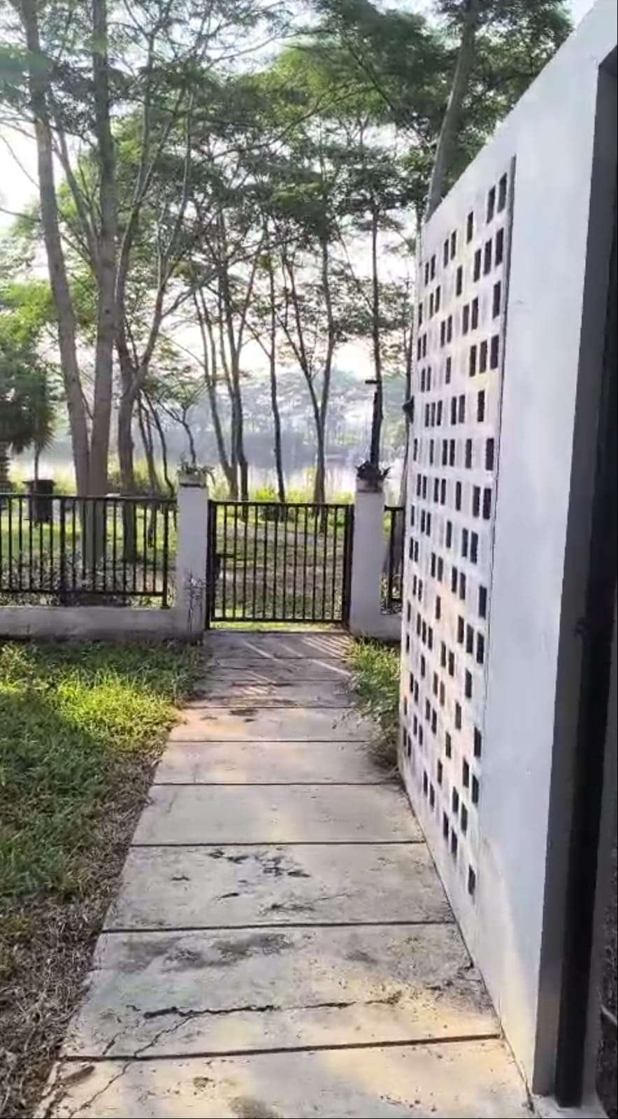 Foto Utama