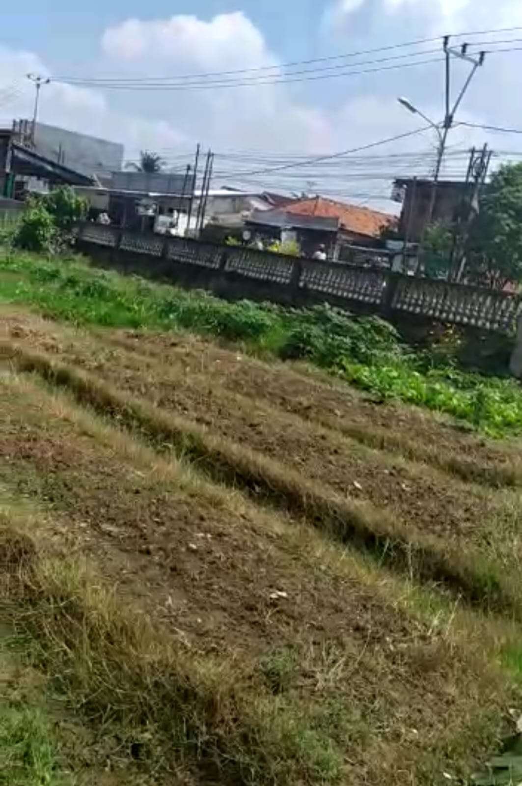 Foto Utama