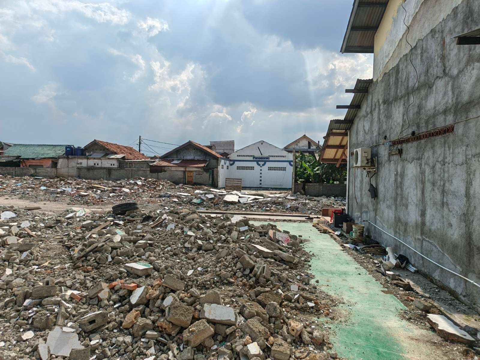 Foto Utama