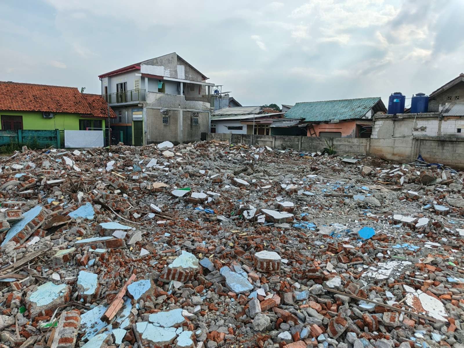 Foto Utama
